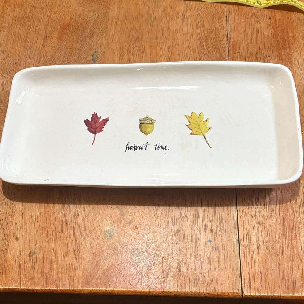 MAGENTA HARVEST FALL SERVING TRAY/DECOR